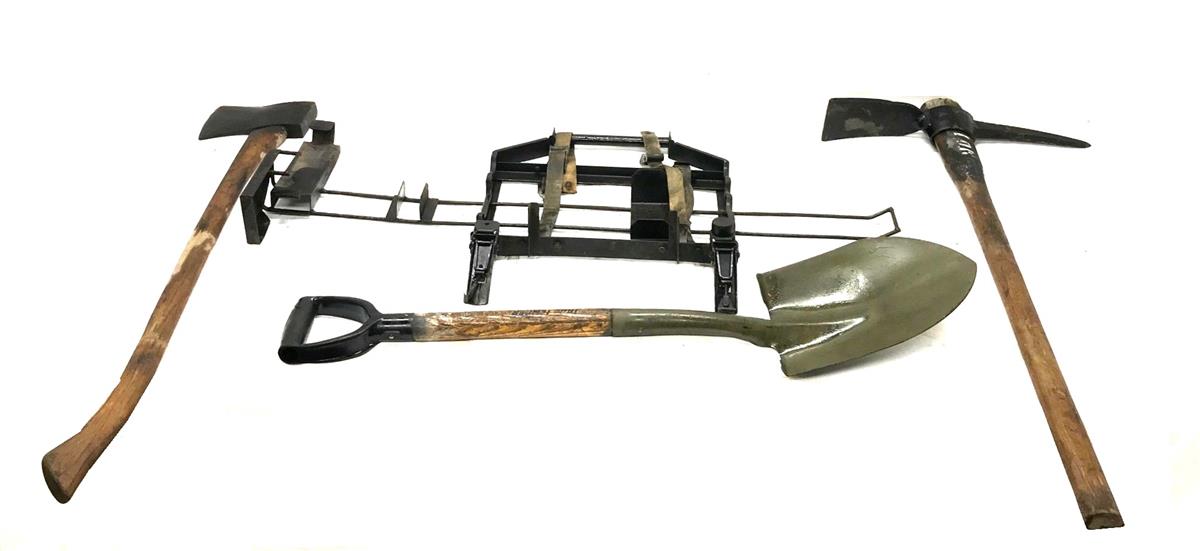 HM-1330 | HM-1330  Pioneer Stowage Tool Tray  Rack with Straight Mounting Clamps Assembly With BII Kit HMMWV (8).jpg