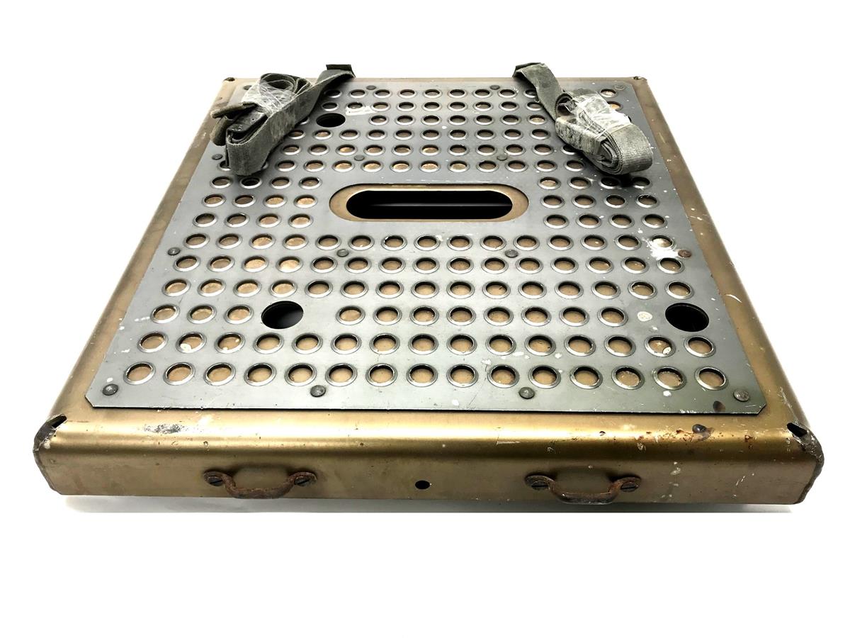 HM-1342 | HM-1342  Gunners Platform USED (4).jpg