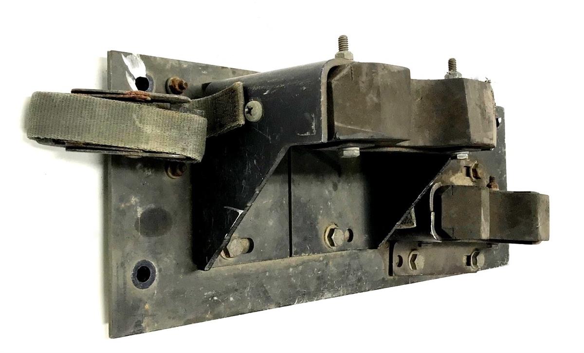 HM-1391 | HM-1391  Front Gun Mount Plate Assembly HMMWV  (5)(USED).jpg