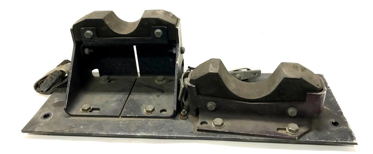 HM-1391 | HM-1391  Front Gun Mount Plate Assembly HMMWV (2)(USED).jpg