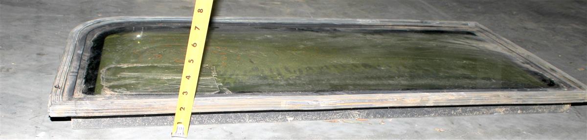 HM-1568 | HM-1568 Ballistic Passenger Side Windshield Window with Gasket HMMWV Update (3).JPG