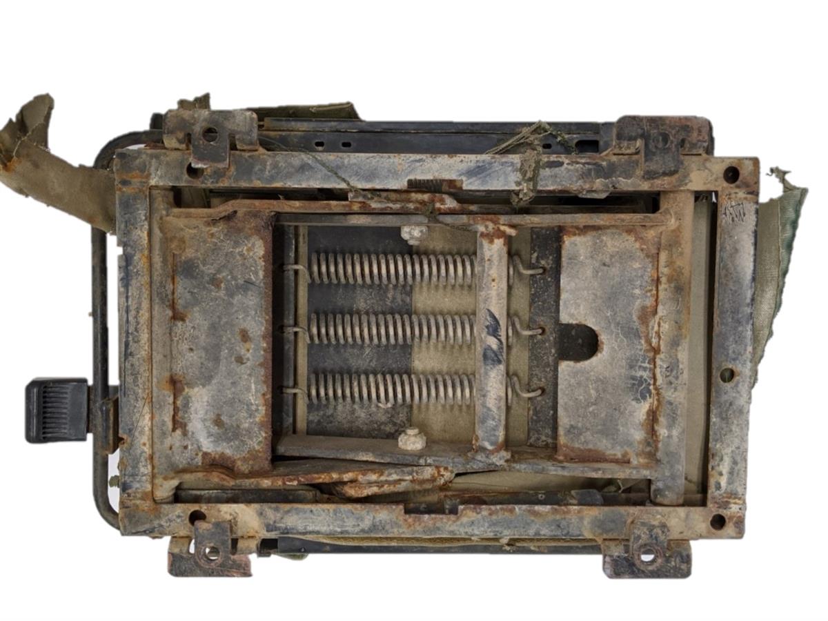 HM-1579 | HM-1579 Adjustable Seat Base (9).jpg