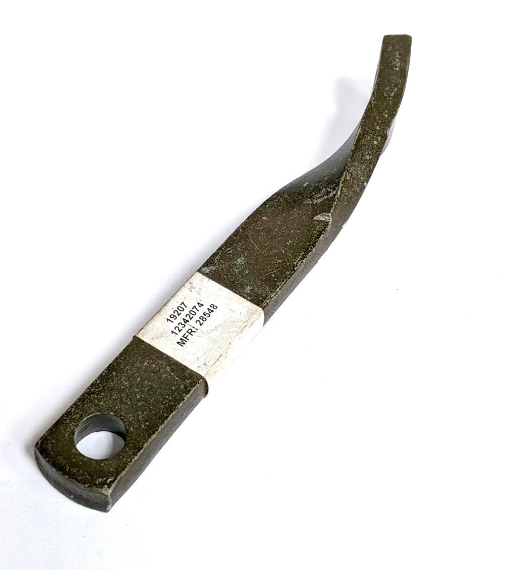 HM-1852 | HM-1852  Alternator Support Rear Mounting Bracket HMMWV (4).jpg