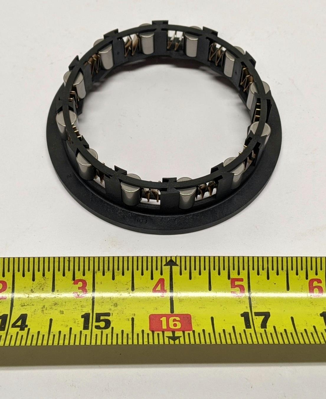 HM-1868 | HM-1868 Overdrive Clutch Roller HMMWV (3).jpg