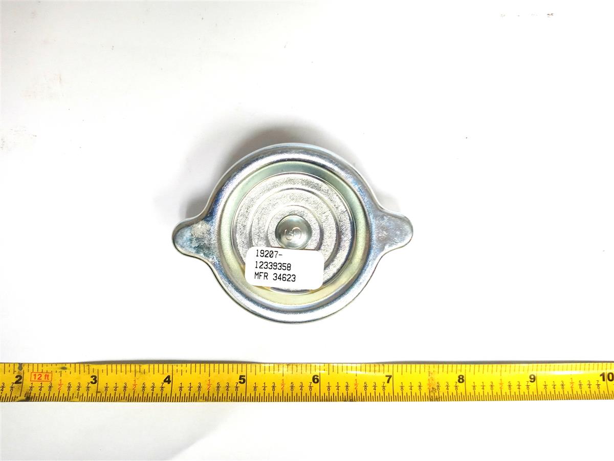 HM-1894 | HM-1894  Oil Filler Cap HMMWV (7).jpg