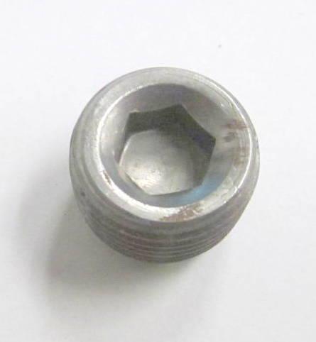 HM-1900 | HM-1900 Magnetic Oil Plug GM Diesel Engine (1).JPG