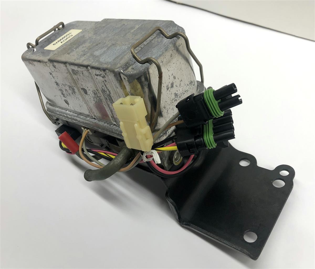 HM-2043 | HM-2043  HMMWV Fuel Filter Assembly (4).JPG