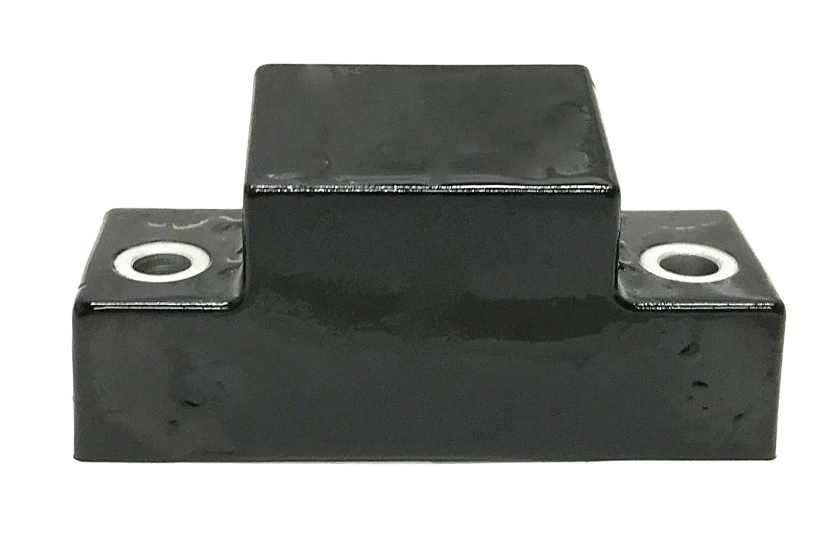 HM-276 | HM-276  Rubber Bumper Hood Assembly HMMWV (NEW) (2).jpg