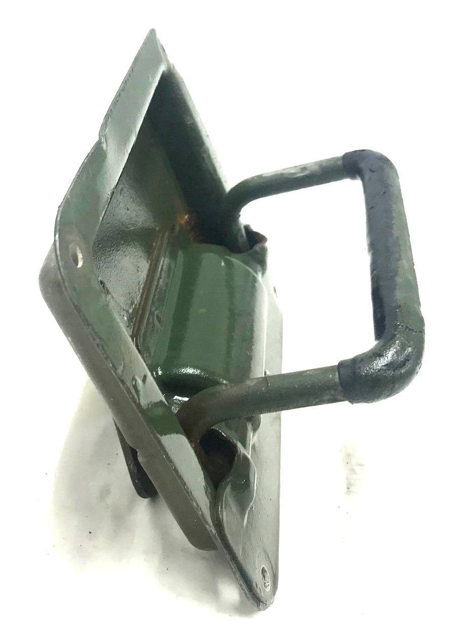 HM-347 | HM-347  Rear Deck Lid Latch HMMWV USED (3).jpg