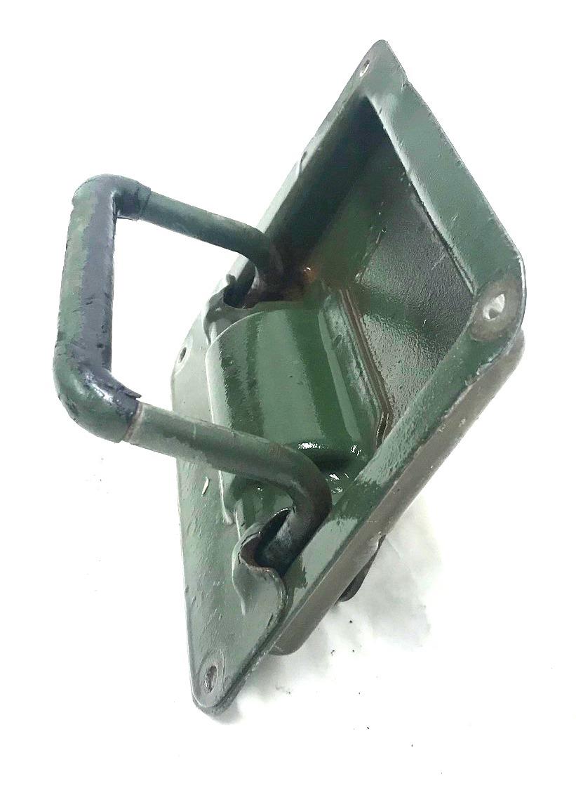 HM-347 | HM-347  Rear Deck Lid Latch HMMWV USED (5).jpg