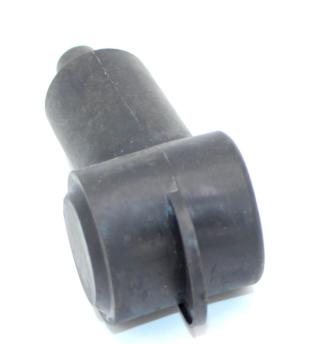 HM-3594 | HM-3594 Dust and Moisture Boot Alternator Positive Battery Cable HMMWV (9).JPG