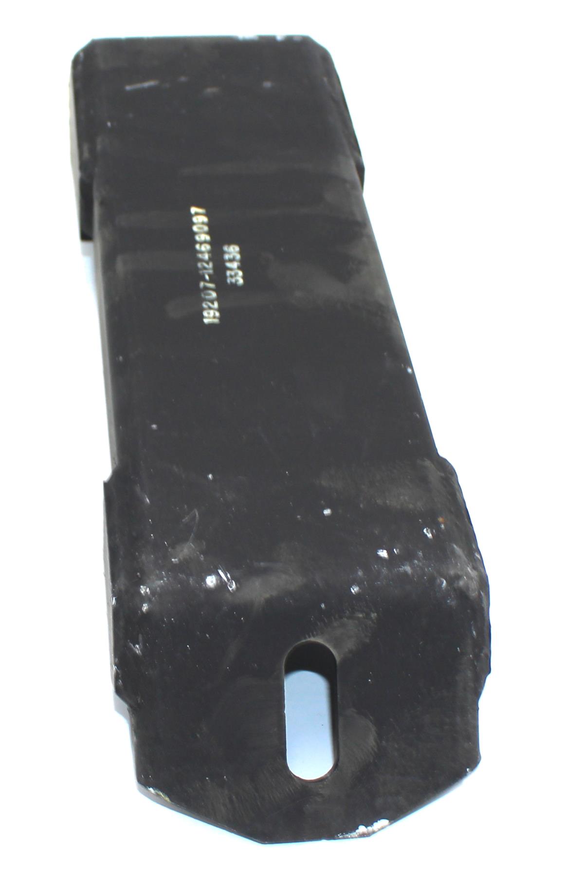 HM-3615 | HM-3615 Rear Crossmember Support Bracket HMMWV (11).JPG