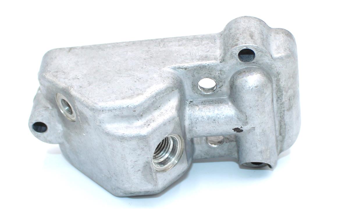 HM-3627 | HM-3627 Fuel Injection Pump Access Cover HMMWV (10).JPG