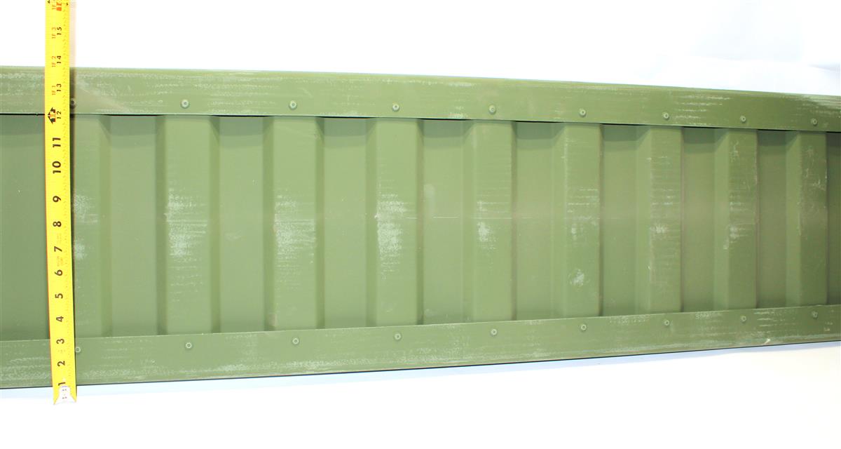 HM-3695 | HM-3695 Green 4 Man Bulkhead Divider with Seal HMMWV (6).JPG