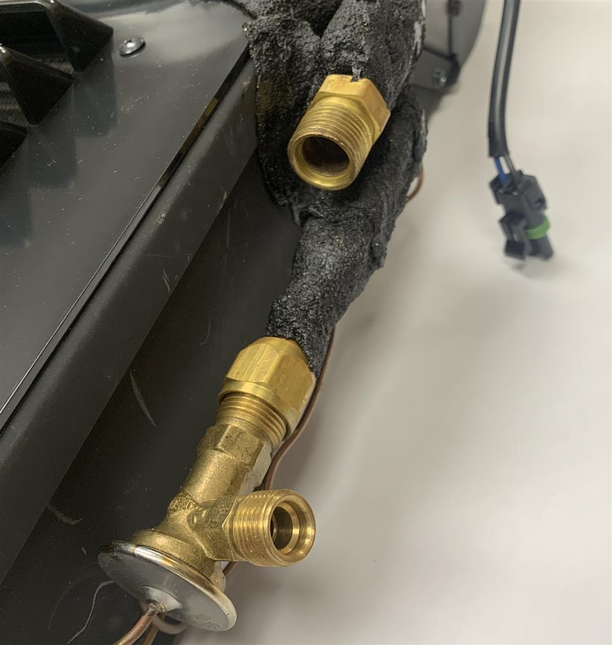 HM-3858 | HM-3858 HeaterAC Refrigeration (3).jpeg