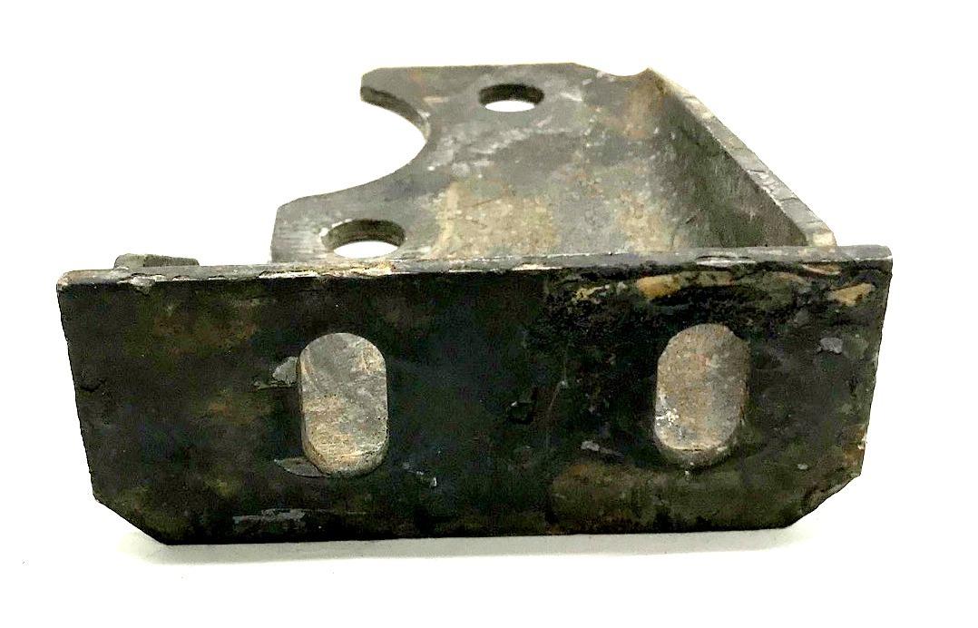 HM-411 | HM-411  Rear Differential Bracket - Right  Passenger Side (1)(USED).jpg