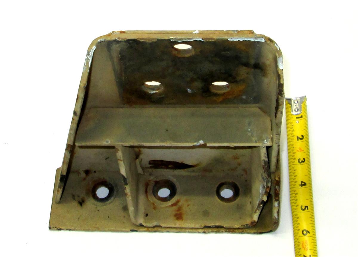HM-474 | HM-474 Left Front Extension Bumper Bracket HMMWV (5).JPG