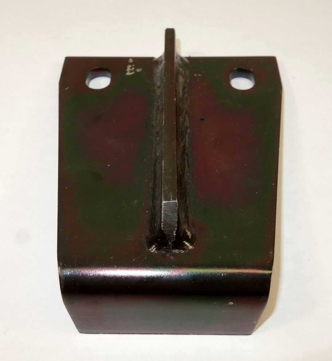 HM-798 | HM-798 Spare Tire Stop Plate Assembly for HMMWV NOS (5).JPG