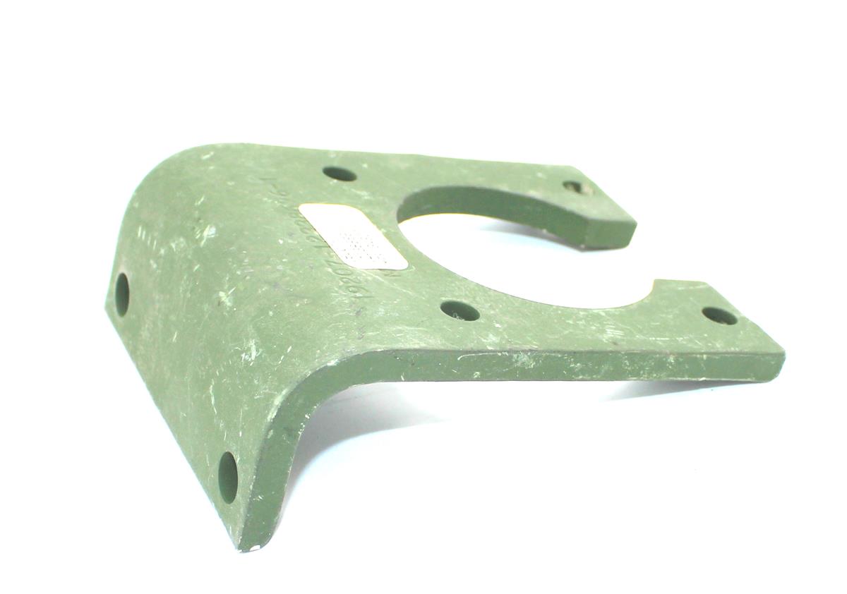 HM-880 | HM-880 Trailer Connector Receptacle Mounting Bracket HMMWV (11).JPG