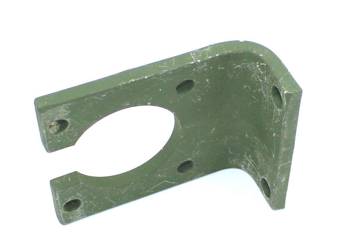 HM-880 | HM-880 Trailer Connector Receptacle Mounting Bracket HMMWV (13).JPG