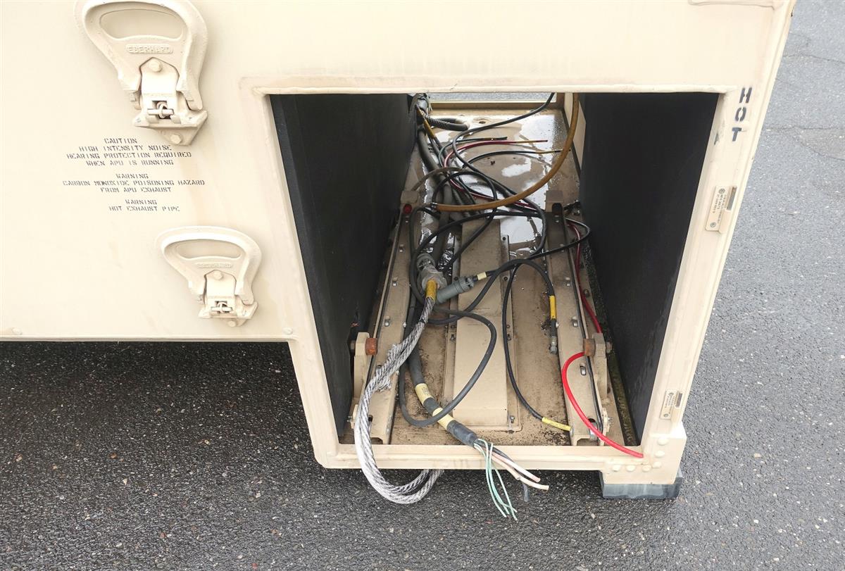 HM-909 | HM-909 S-788 Shielded Electrical Equipment Shelter for HMMWV USED (5).JPG