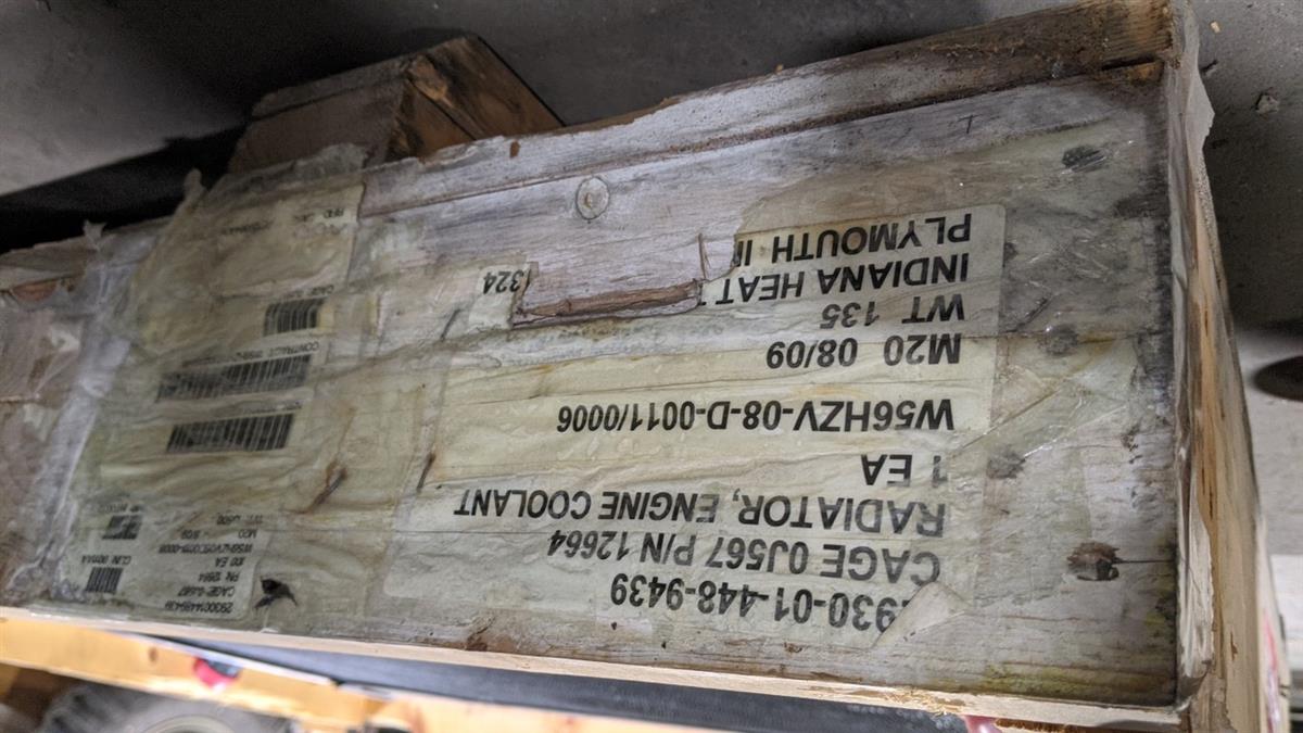 HM-933 | HM-933  Radiator Cooling M1100 Series( NOS) (1).jpg