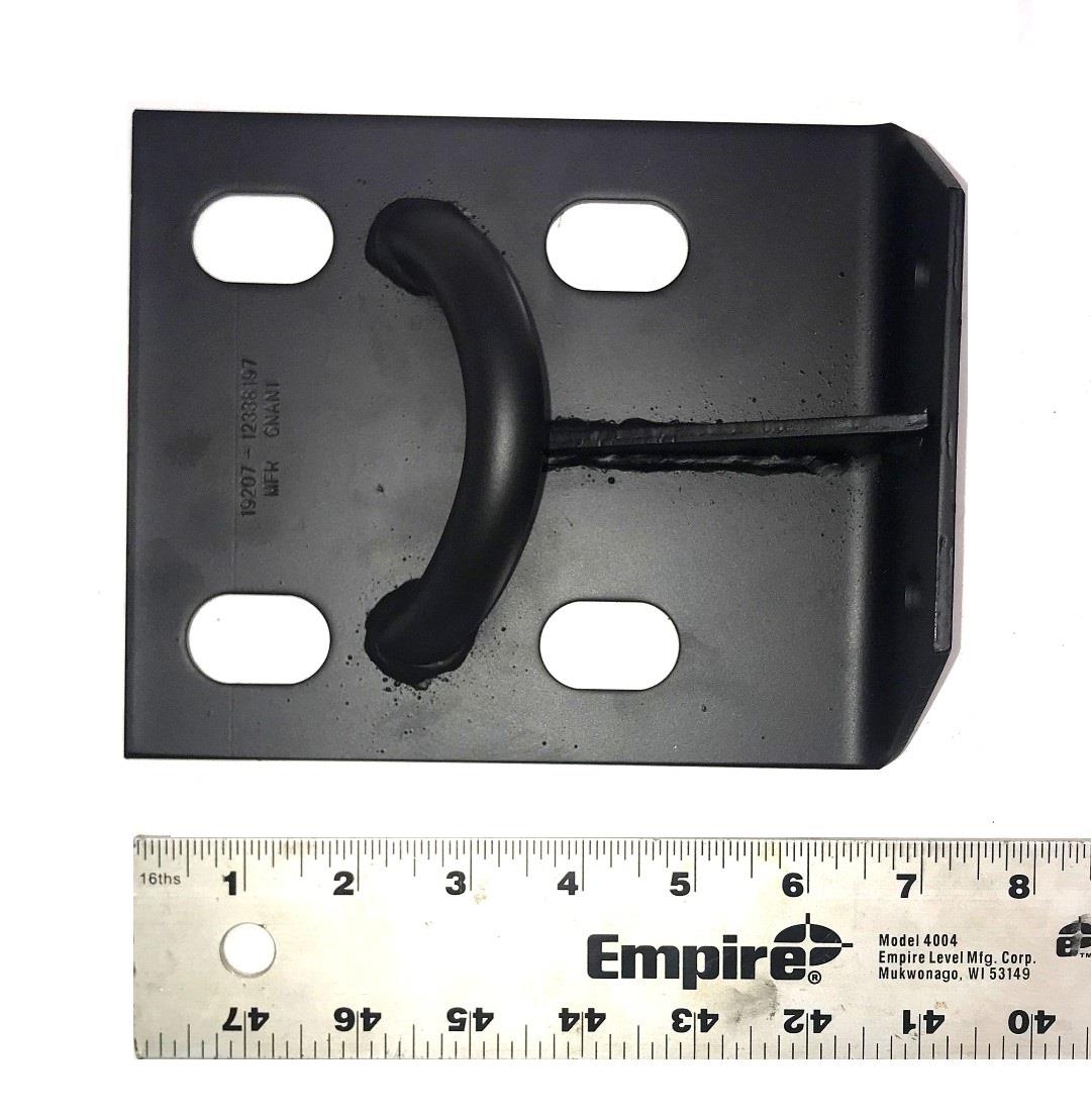 HM-988 | HM-988 HMMWV Rear Suspension Mounting Bracket (7) (Large).JPG