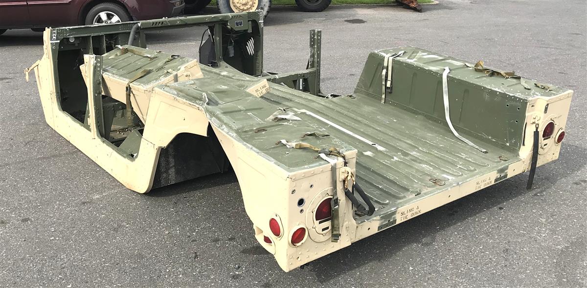 HM-990 | HM-990  HMMWV M1121 Truck Utility Tow Utility Tow Carr, ARMD 1 14 4X4 (5).JPG