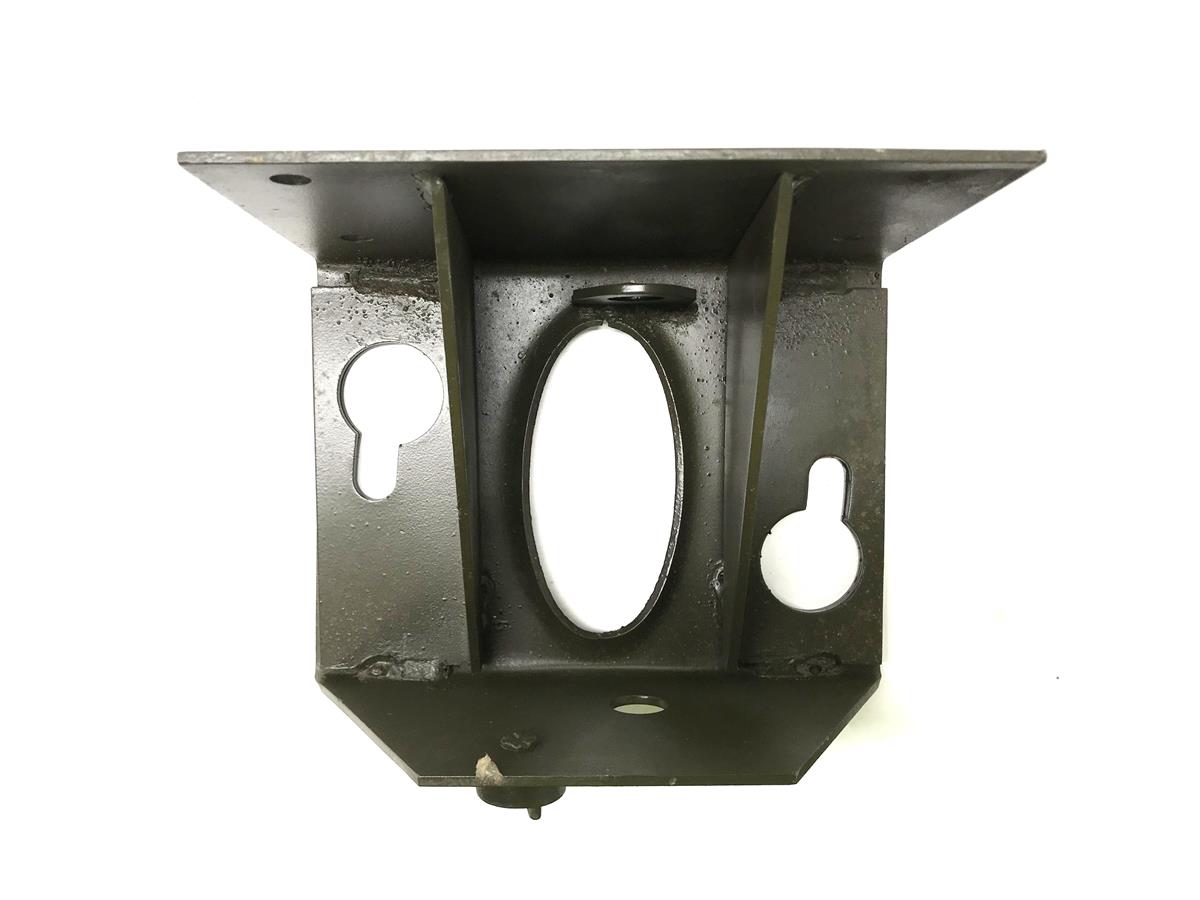 M35-780 | M35-780 Spare Tire Mounting Bracket M35 (4).jpg
