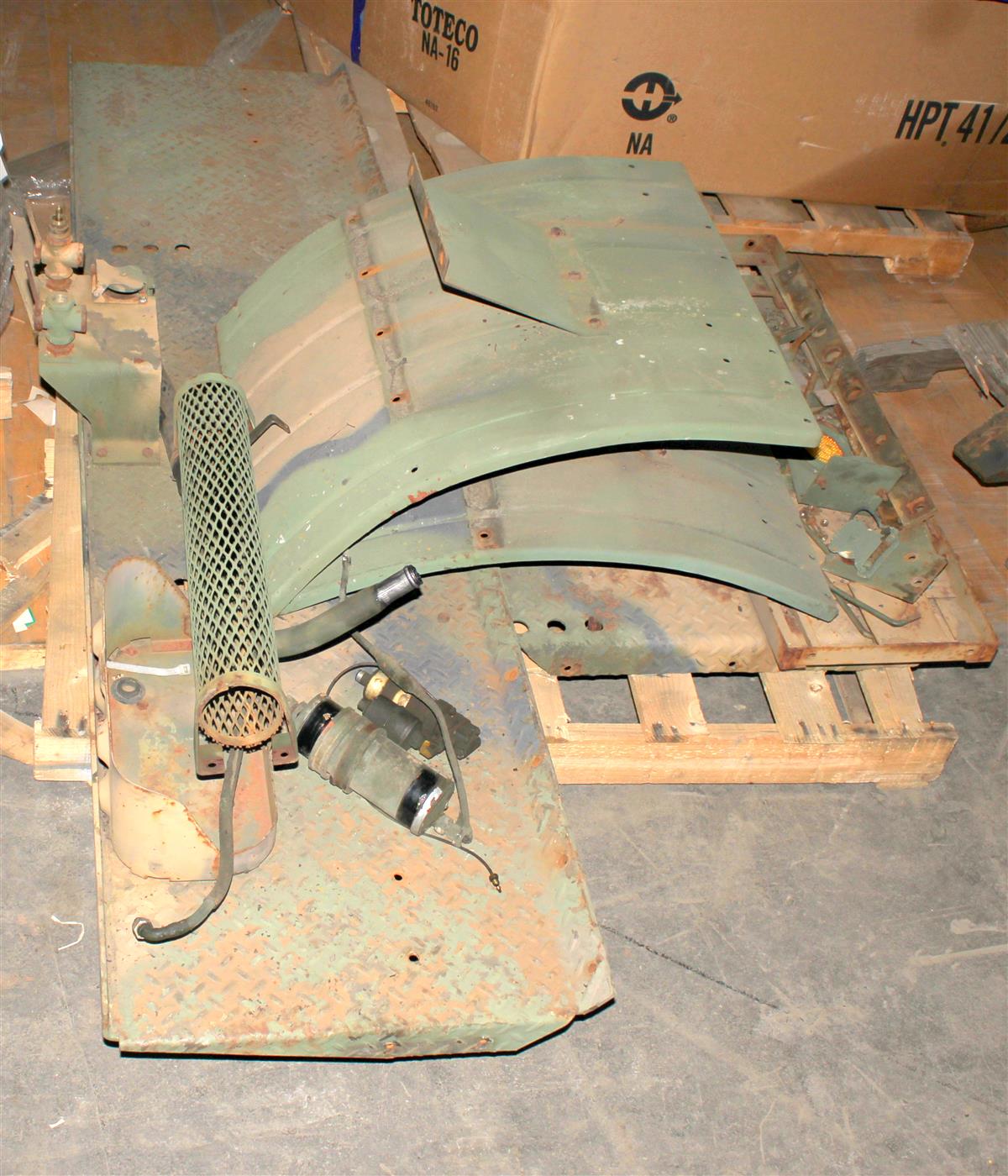 M35-846 | M35-846 Used 5TH Wheel Assembly M275 (1).JPG
