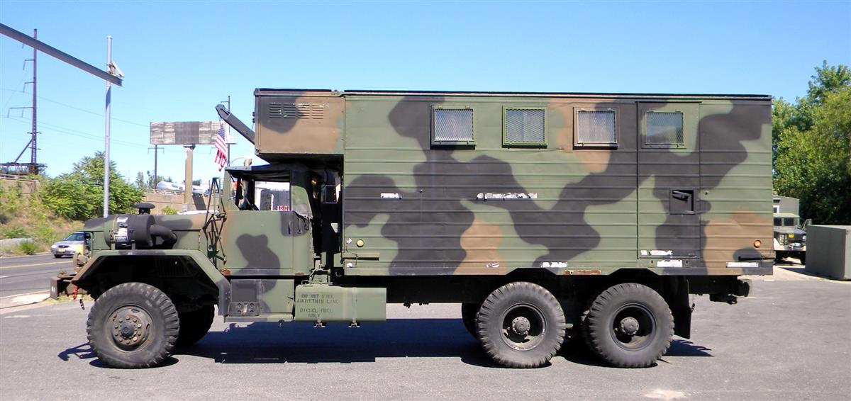 T-01012000-104 | M820 Van Truck (2).JPG