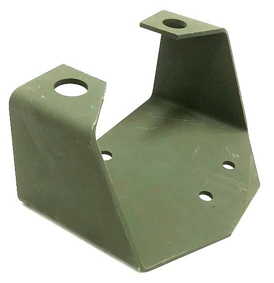 M9-6082 | M9-6082  M-915 Series Rear Quick Release Air Line Valve Mounting Bracket (1).jpeg