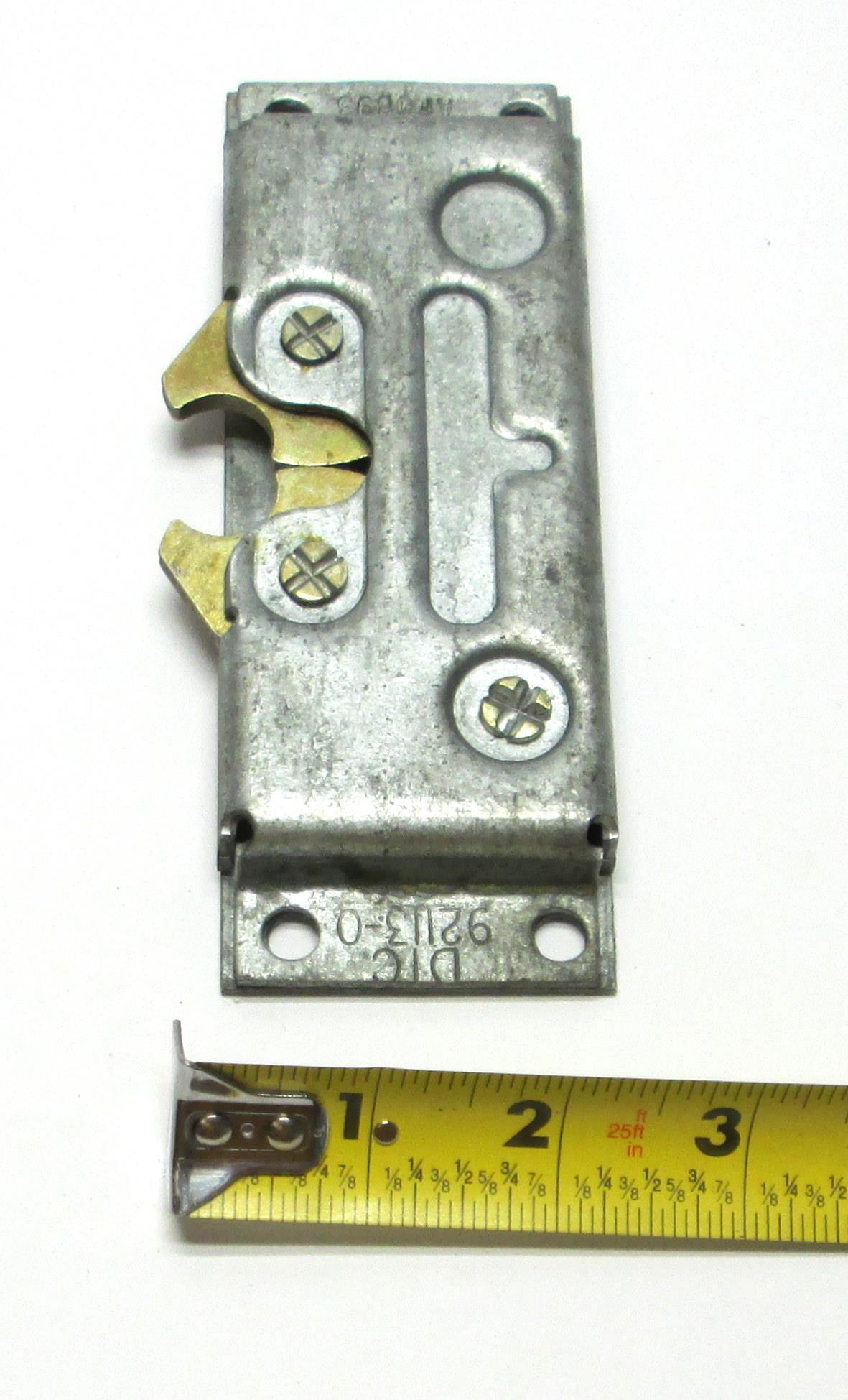 M9-6234 | M9-6234 Left Door Latch Receptacle M915 M916 (7).JPG