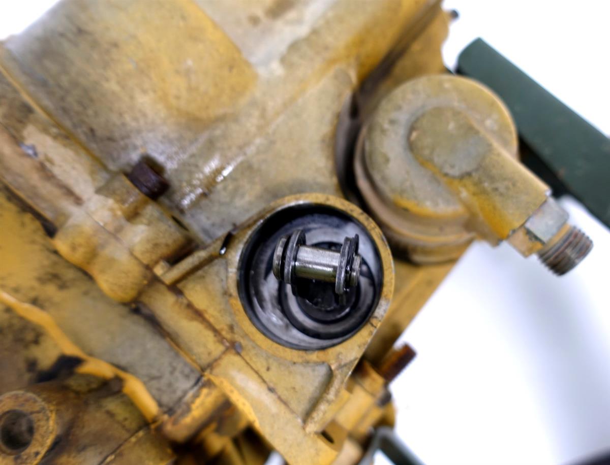 COM-5732  Caterpillar Diesel Engine 3116 Fuel Injection Pump M35A3 FMTV LMTV 