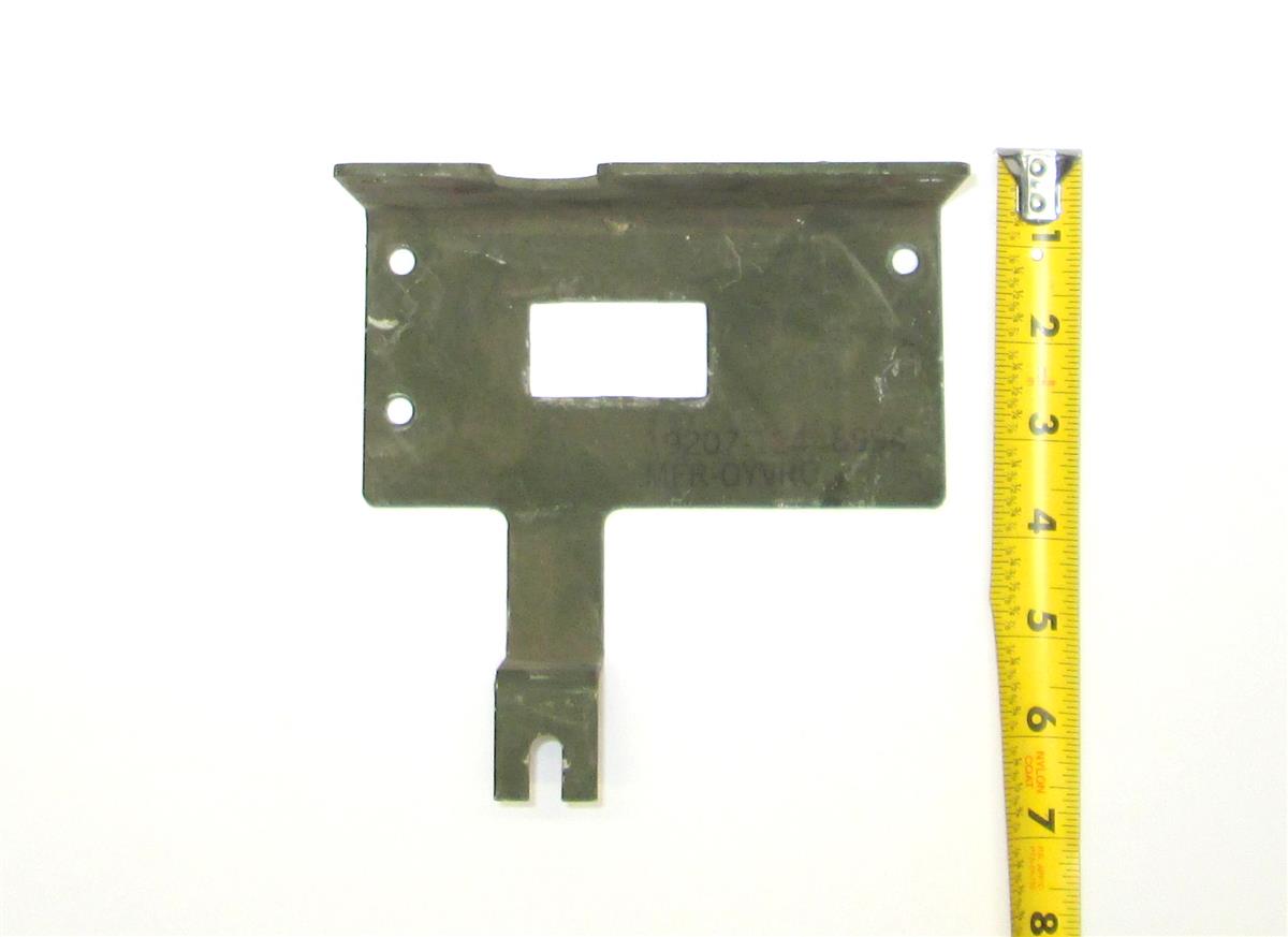 MA3-736 | MA3-736 Double Angle Windshield Wiper Mounting Bracket M35A3 (4).JPG