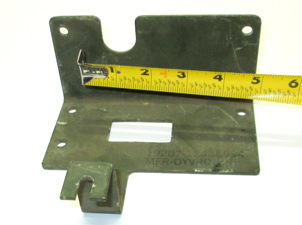 MA3-736 | MA3-736 Double Angle Windshield Wiper Mounting Bracket M35A3 (7).JPG