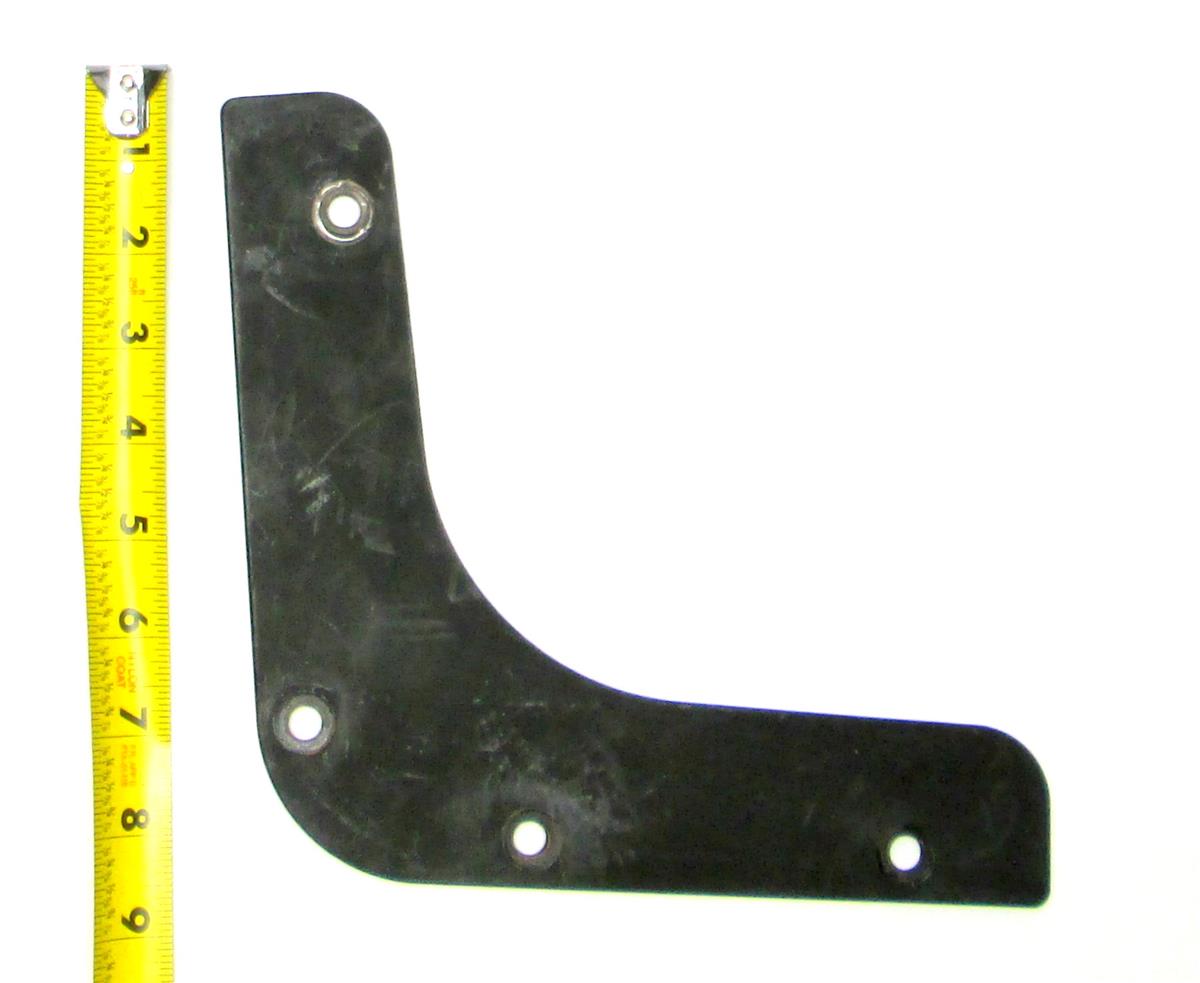 MA3-737 | MA3-737 Seat Side Plate Support Bracket M35A3 (3).JPG