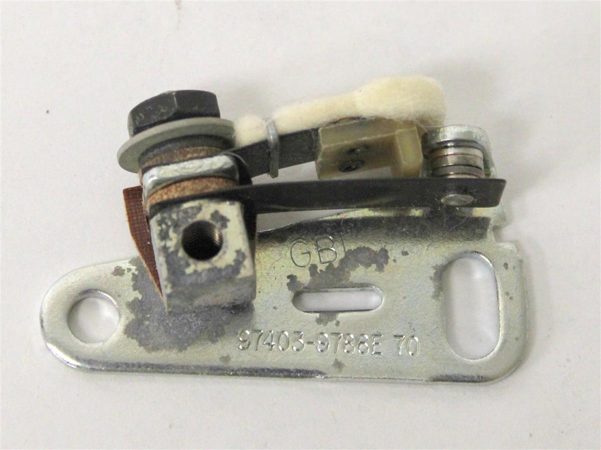 MSE-031 | MSE-031  Ignition Points Condenser Parts Kit Military Standard Gasoline Engine 1A08 2A016 4A032 (6).JPG