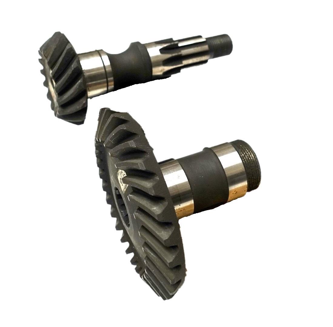 MU-153 | MU-153 Differential Ring and Pinion Mule M274 NOS (2) (Large).JPG