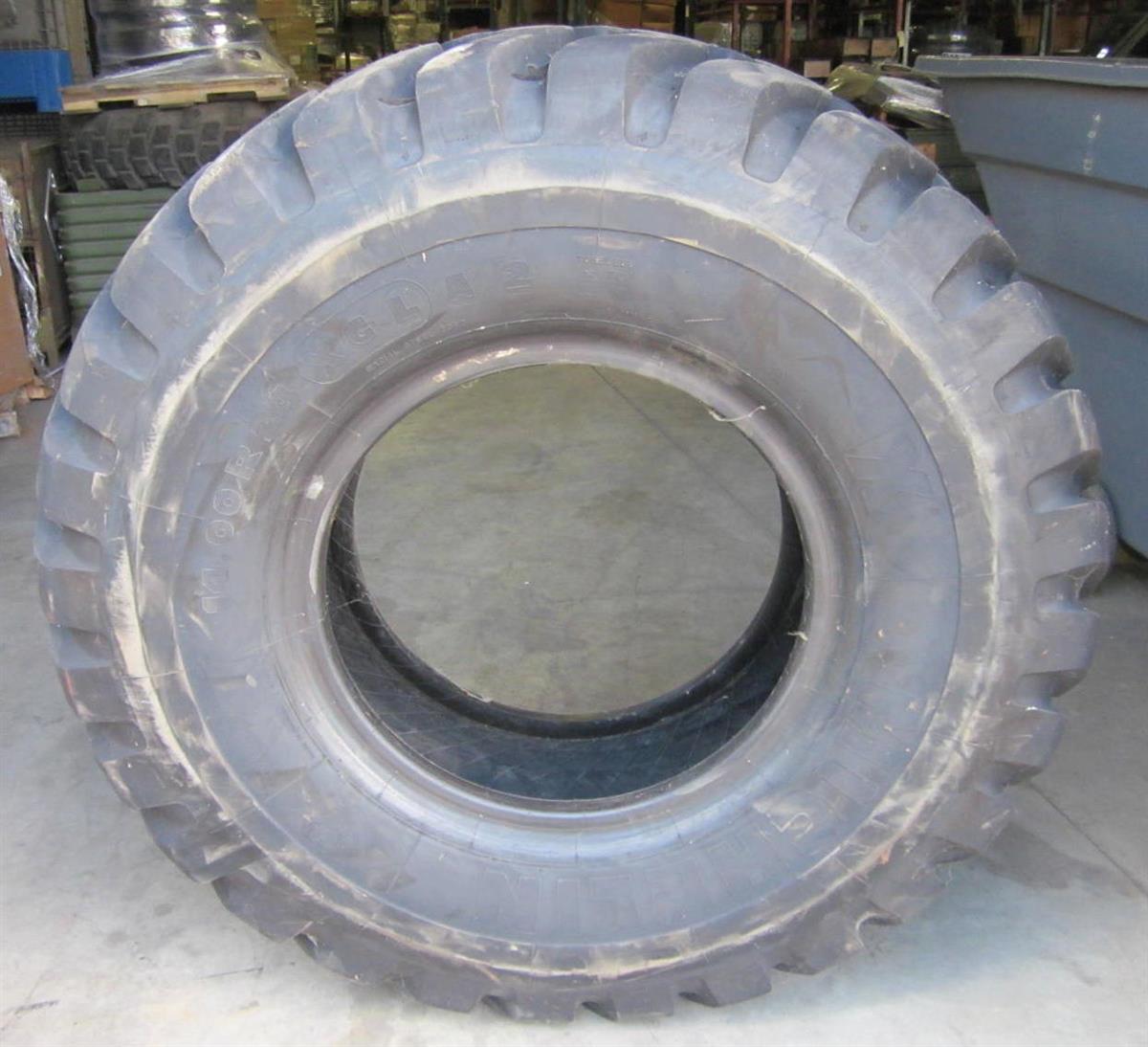 TI-1816 | Michelin XGL 14.00R24 Tire (2).JPG