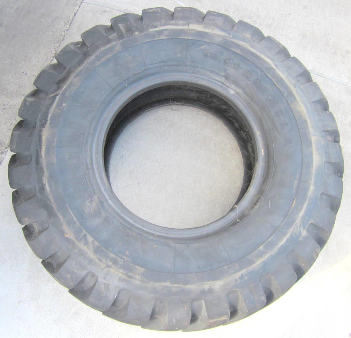 TI-1816 | Michelin XGL 14.00R24 Tire (4).JPG