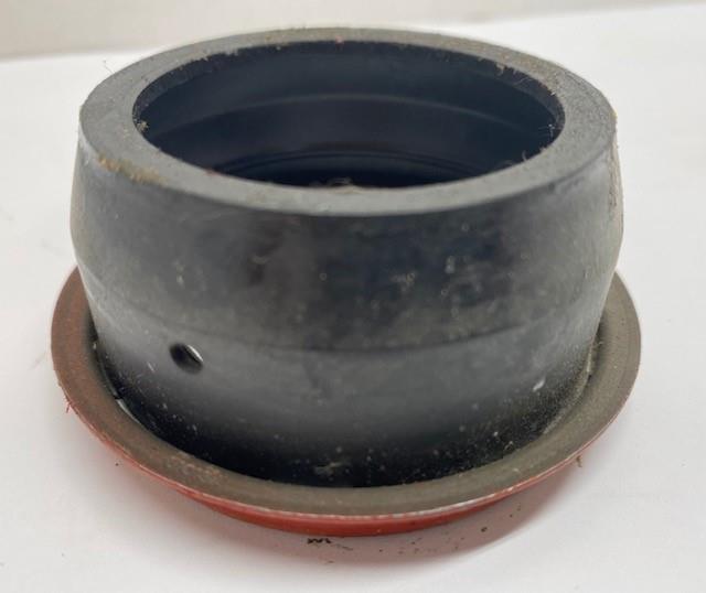 HM-1560 | NP242TCoutputshaftseal-4.jpg