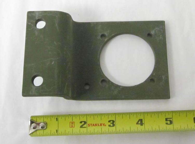 HM-1774 | Power Outlet Mounting Bracket  (2).JPG