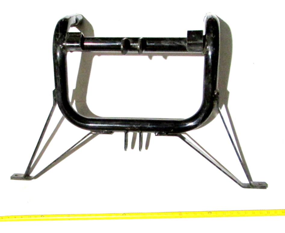 SNOW-040 | SNOW-040  Meyer Tube Lift Frame EZ Mount Classic SUVS Only Meyer Snow Plow (2).JPG