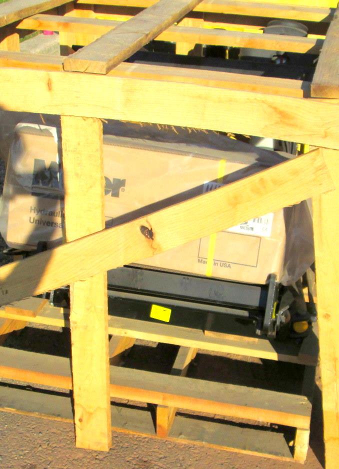 SNOW-054 | SNOW-054 Meyer Drive Pro 5-7.5 SP E72 Lift Mount Frame Meyer Snow Plow (5).JPG