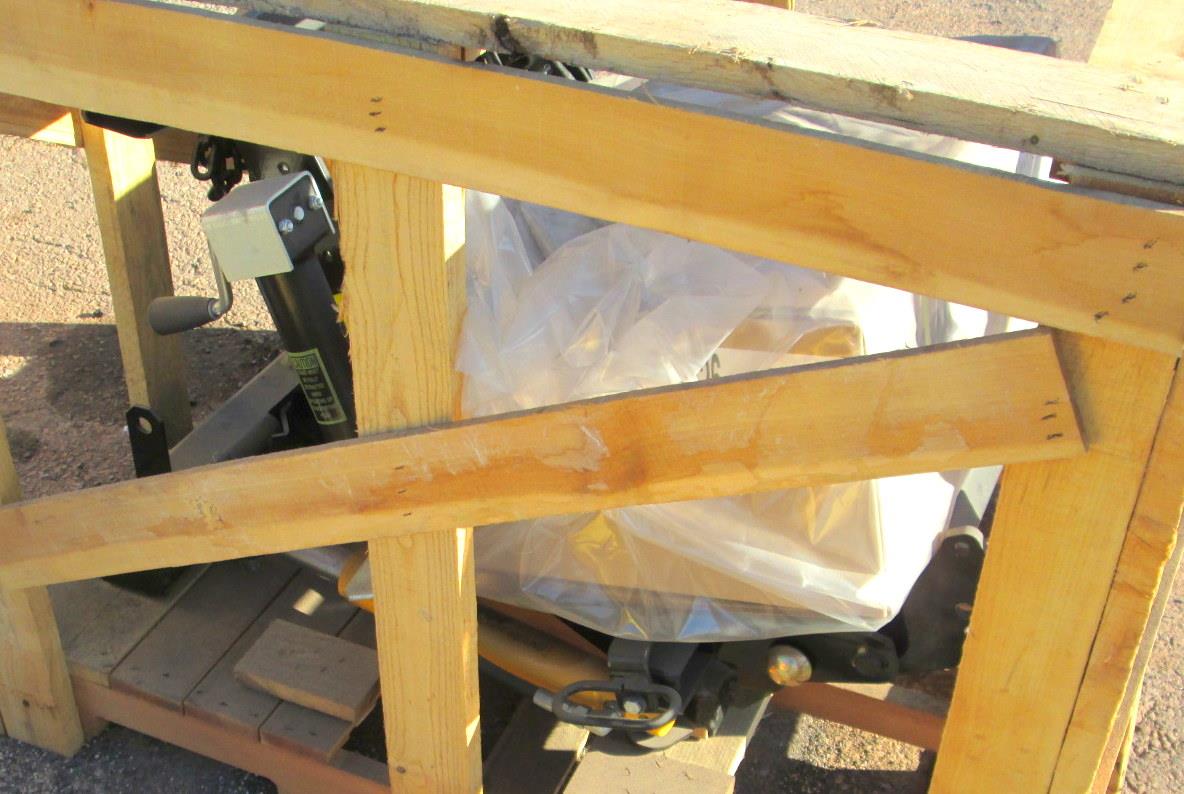 SNOW-054 | SNOW-054 Meyer Drive Pro 5-7.5 SP E72 Lift Mount Frame Meyer Snow Plow (6).JPG