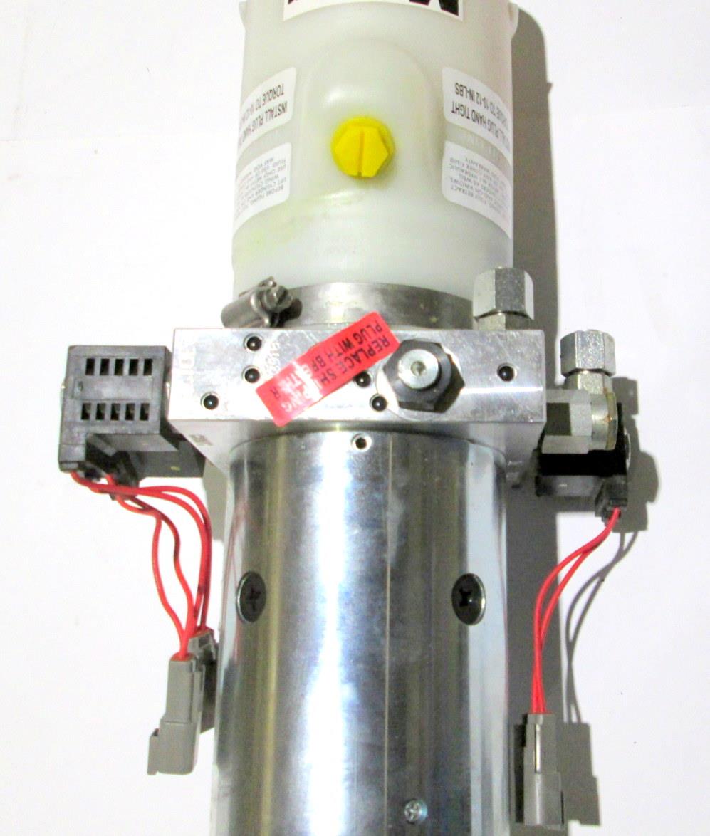 SNOW-057 | SNOW-057  E72 Unit Only Power Pack Plow Pump Straight Blade Meyer Snow Plow (18).JPG