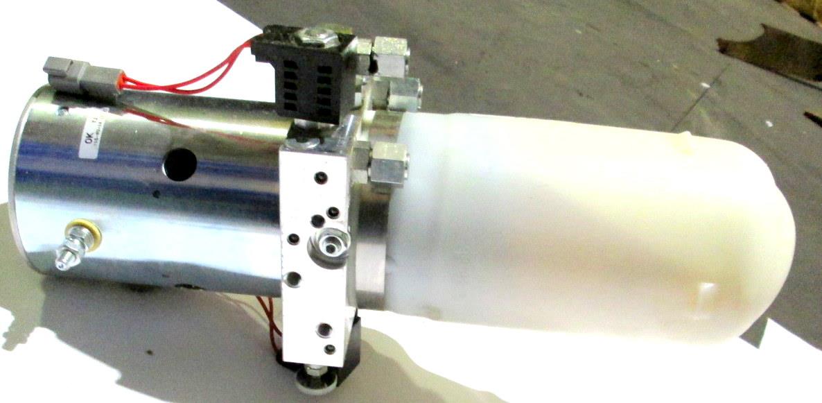 SNOW-057 | SNOW-057  E72 Unit Only Power Pack Plow Pump Straight Blade Meyer Snow Plow (20).JPG