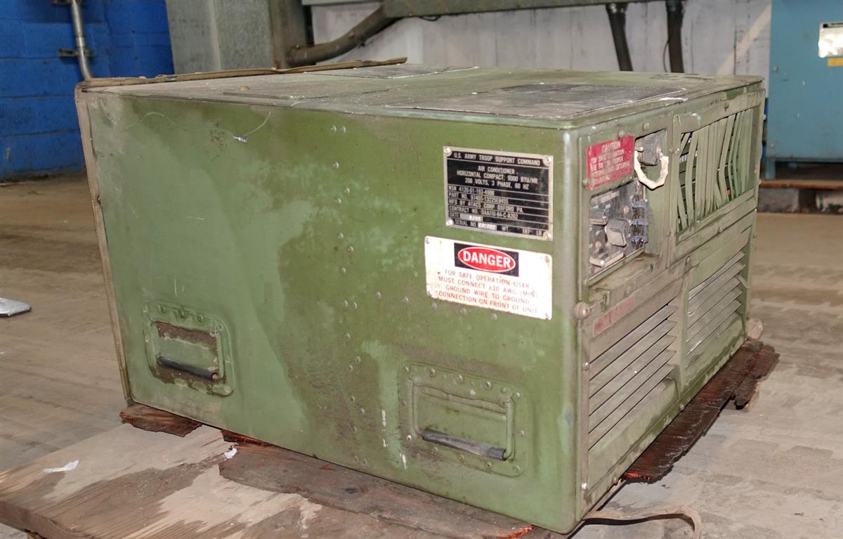 SP-1021 | SP-1021 9000 BTU 3 Phase Air Conditioning Unit USED (1).JPG