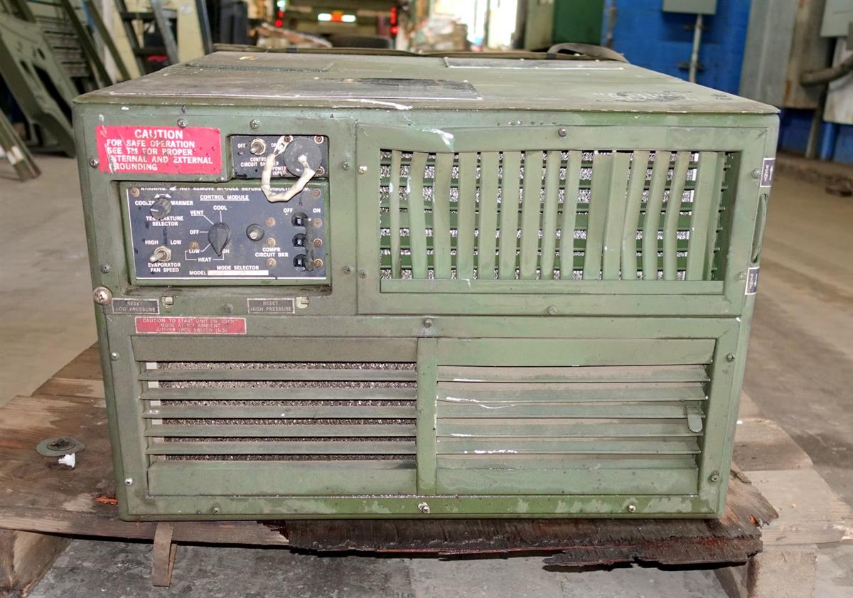 SP-1021 | SP-1021 9000 BTU 3 Phase Air Conditioning Unit USED (4).JPG